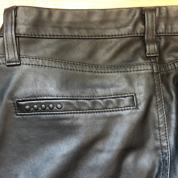 Blank NYC - vegan leather pants. New condition. - Picture 8 of 8